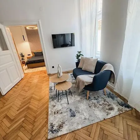 Old Town Central Apartment Medias Exterior photo